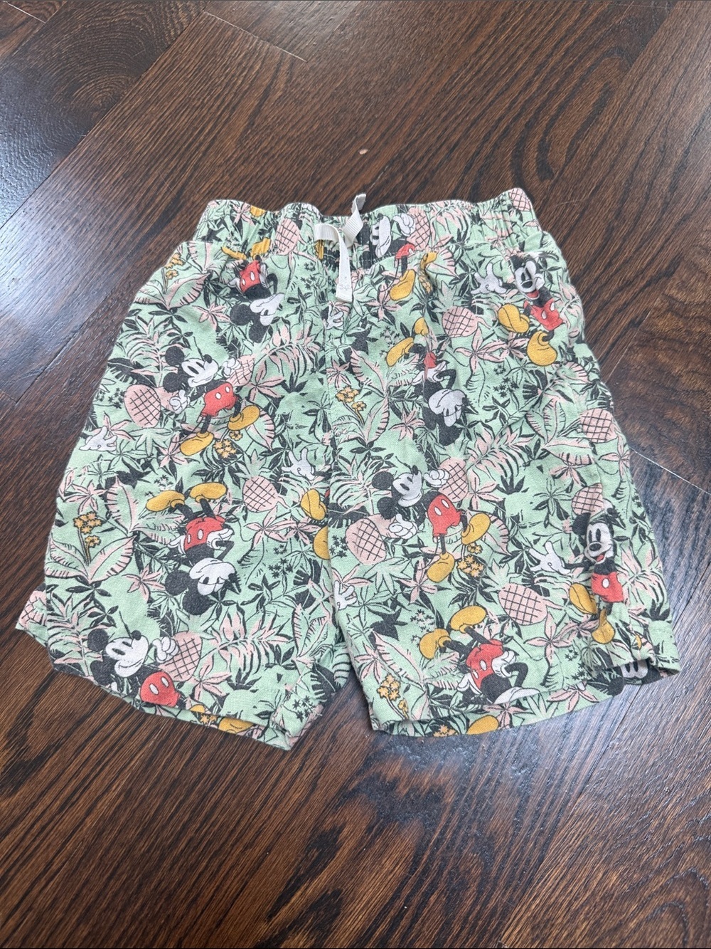 Disney Mickey Mouse Hawaiian Shorts size 5/6